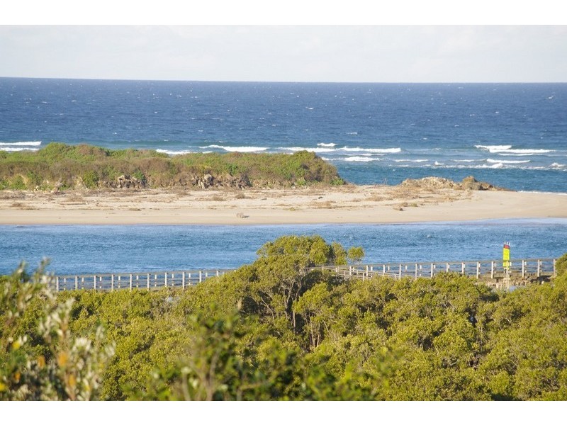 24 Morgo Street, Urunga NSW 2455