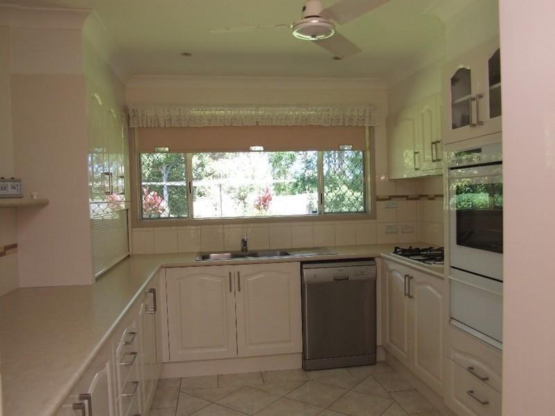 8 Eugourie Close, Coffs Harbour NSW 2450