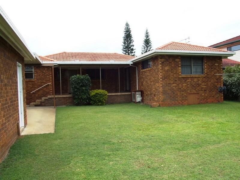 18 Tom Albert Place, Sawtell NSW 2452