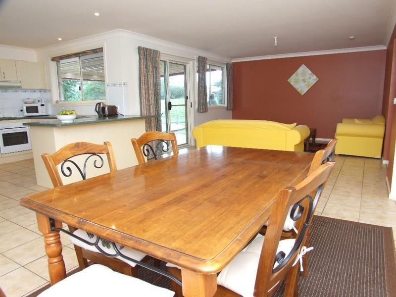 33 Faviell Drive, Bonville NSW 2441