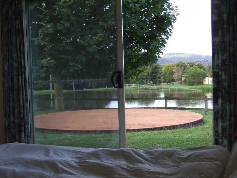 33 Faviell Drive, Bonville NSW 2441