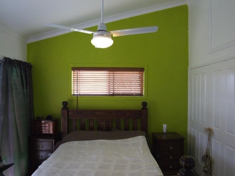 5 Barnes Street, Woolgoolga NSW 2456