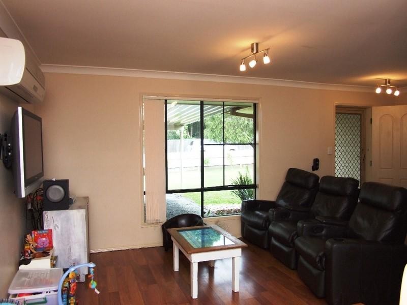 9 Weir Street, Nana Glen NSW 2450