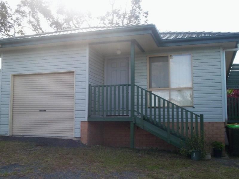 4b Ocean View Crescent, Emerald Beach NSW 2456