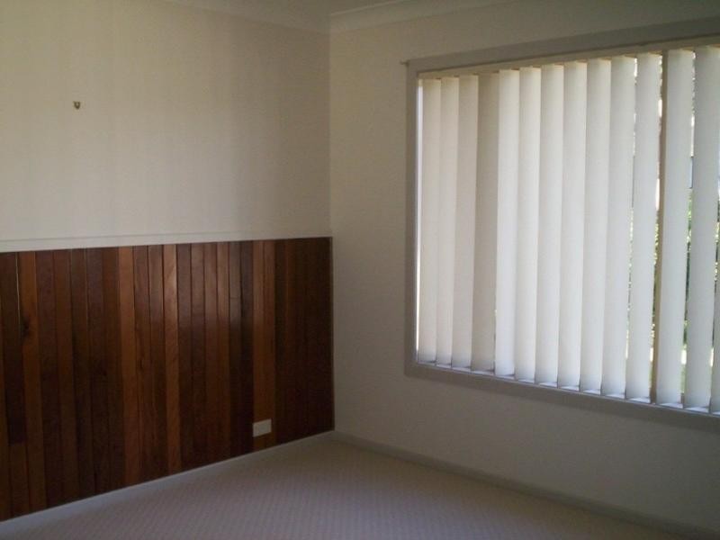 4b Ocean View Crescent, Emerald Beach NSW 2456