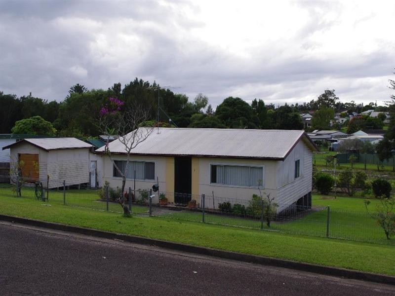 14 Lourdes Avenue, Urunga NSW 2455