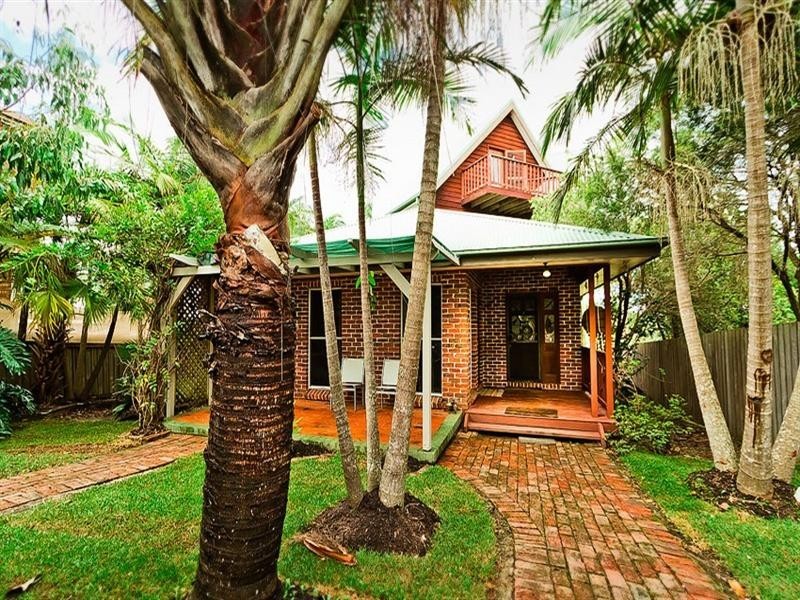 14 Headland Road, Arrawarra Headland NSW 2456