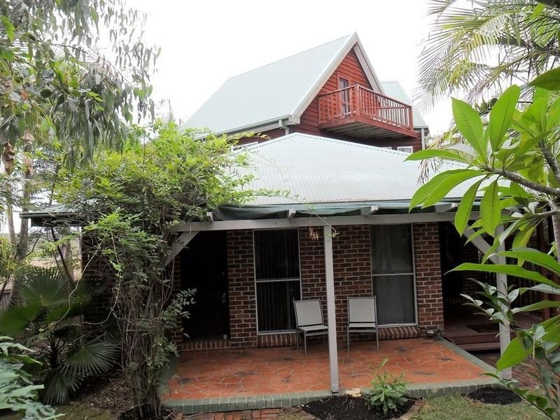 14 Headland Road, Arrawarra Headland NSW 2456