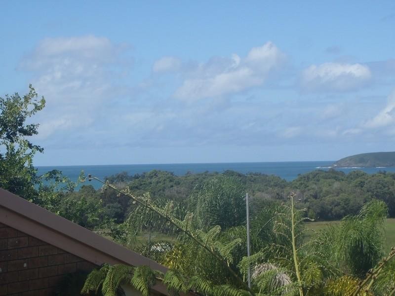 64 Manning Avenue, Coffs Harbour NSW 2450