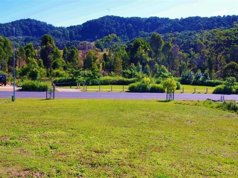 12 Highlander Drive, Coffs Harbour NSW 2450