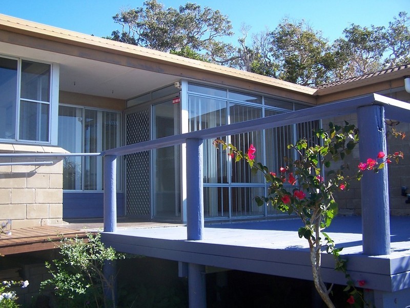 2 Arthur Street, Woolgoolga NSW 2456