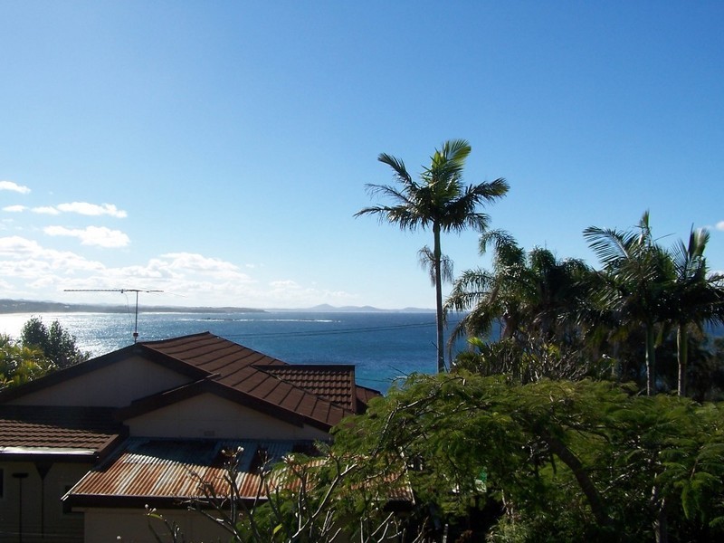 2 Arthur Street, Woolgoolga NSW 2456