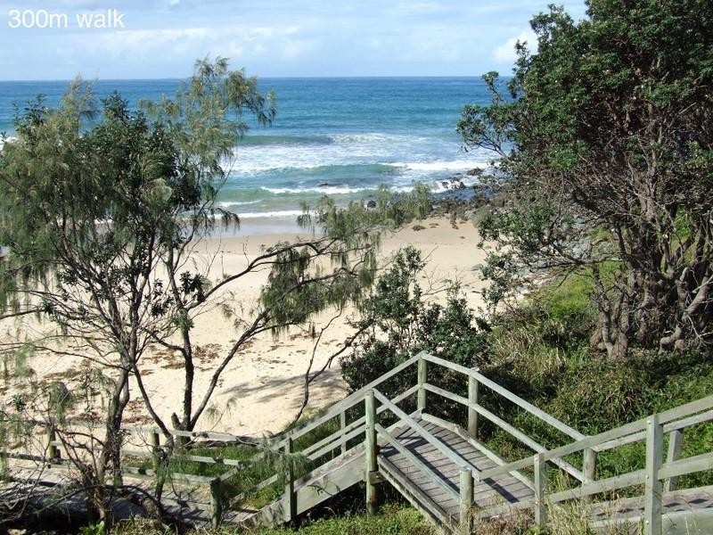 14 Headland Road, Arrawarra Headland NSW 2456