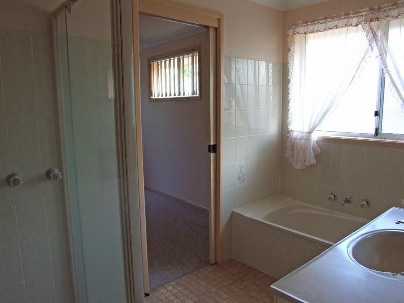 11 Bardsley Crescent, Toormina NSW 2452