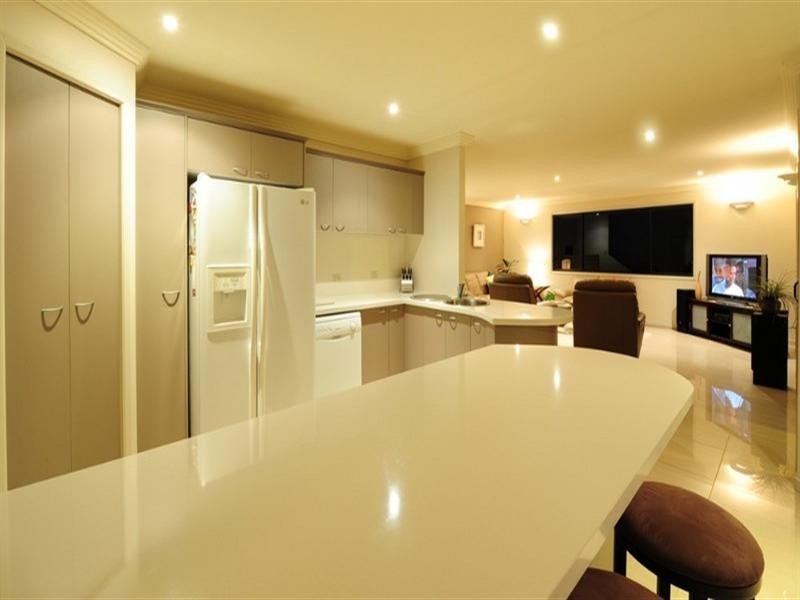 6 Lighthouse Crescent, Emerald Beach NSW 2456