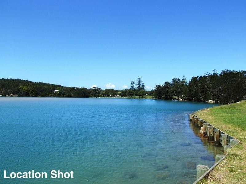 42a Schafer Street, Red Rock NSW 2456