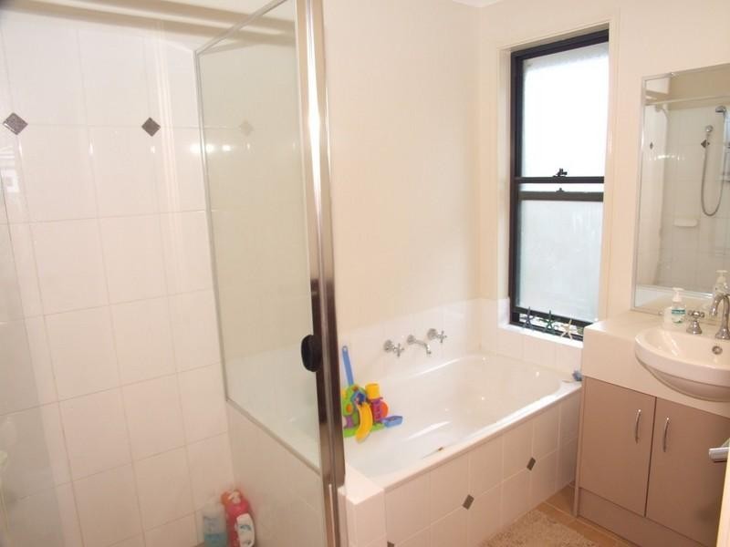 11 Tulipwood Close, Coffs Harbour NSW 2450