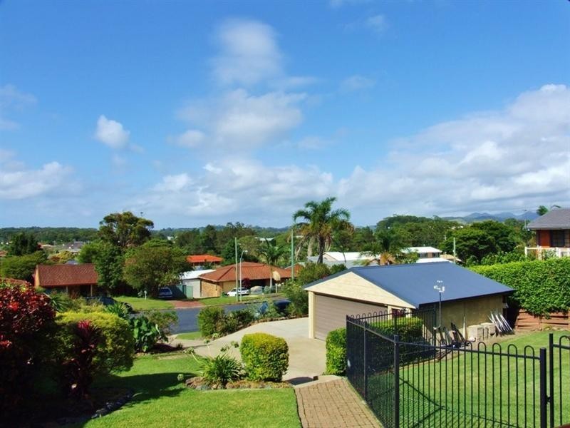 11 Redwood Street, Coffs Harbour NSW 2450