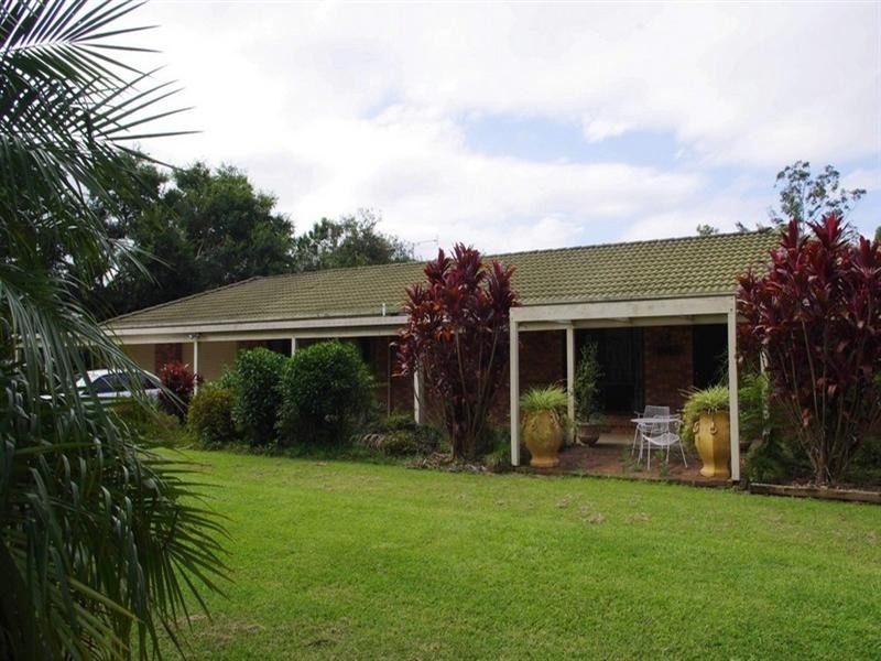 4 Forest Oak Drive, Bonville NSW 2441
