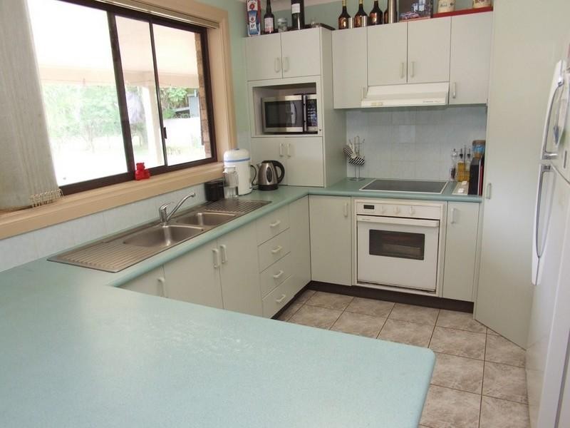 4 Forest Oak Drive, Bonville NSW 2441