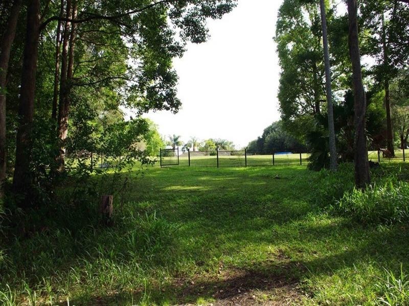 4 Forest Oak Drive, Bonville NSW 2441