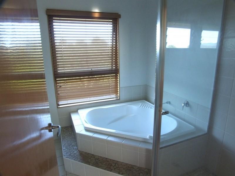 30 Kratz Drive, Coffs Harbour NSW 2450