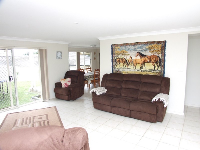 17 Lorikeet Avenue, Boambee East NSW 2452