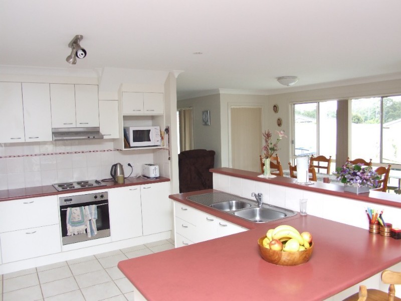 17 Lorikeet Avenue, Boambee East NSW 2452