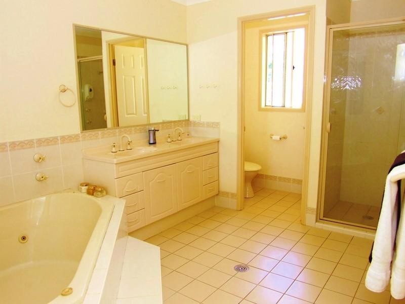 5 Frangipani Place, Coffs Harbour NSW 2450