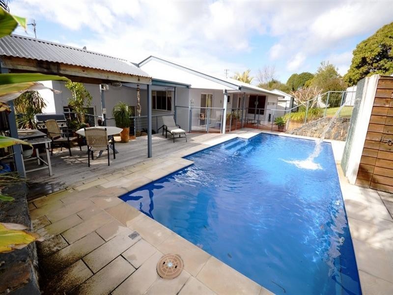 13 Woodland Hill Drive, Coffs Harbour NSW 2450