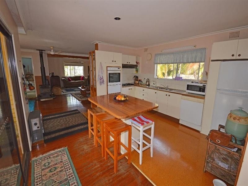 19 Beach Road, Sapphire Beach NSW 2450