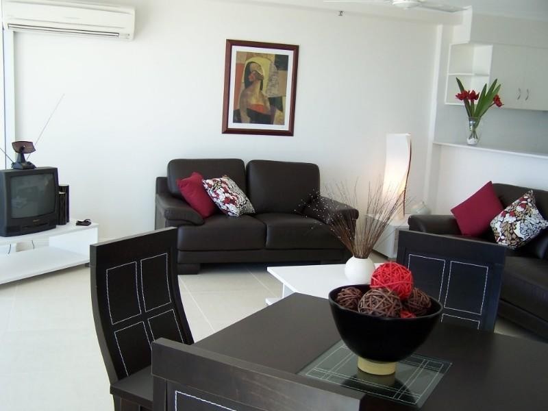 Coolangatta QLD 4225