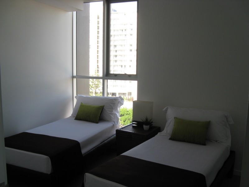 Coolangatta QLD 4225