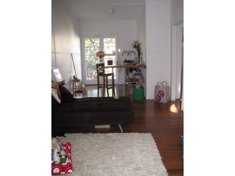 10 Haig Street, Coolangatta QLD 4225