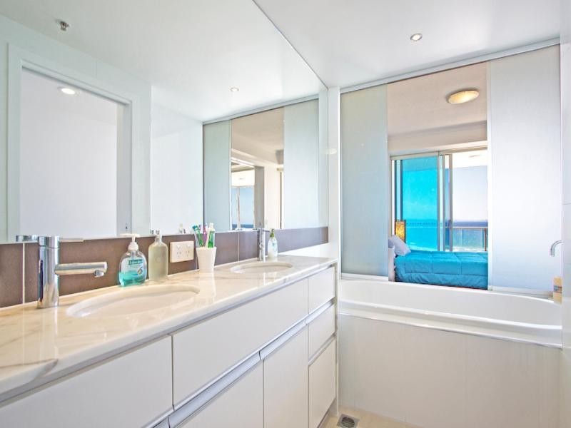 Coolangatta QLD 4225