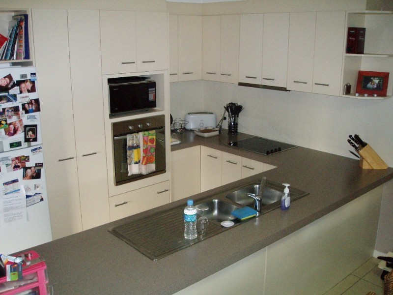 2/1 Alpina Place, Banora Point NSW 2486