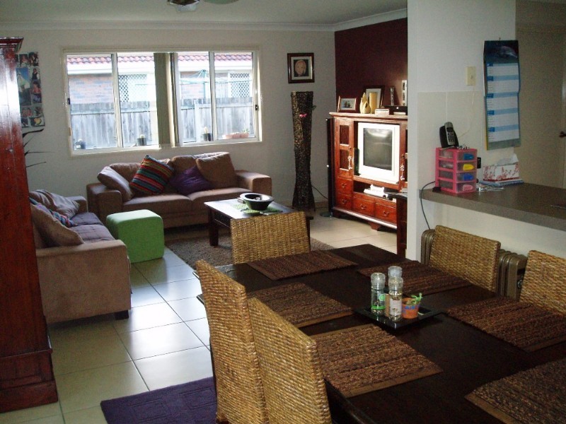 2/1 Alpina Place, Banora Point NSW 2486