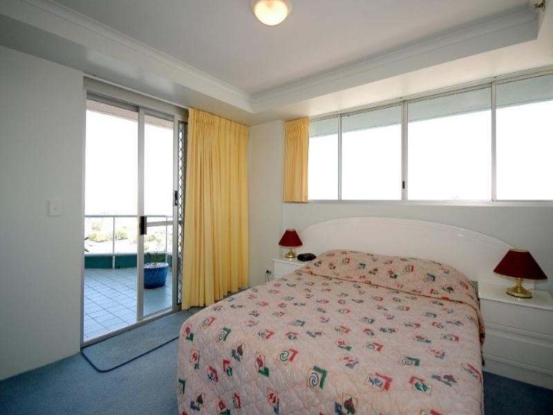 Coolangatta QLD 4225