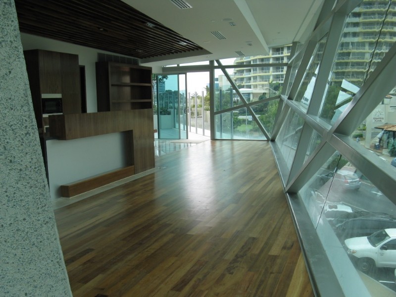 Coolangatta QLD 4225