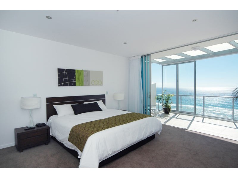 Coolangatta QLD 4225