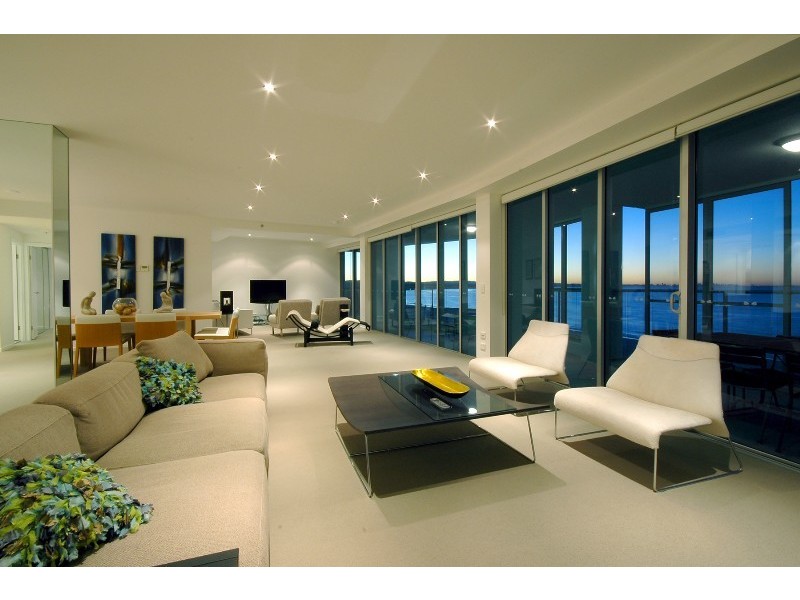 Coolangatta QLD 4225
