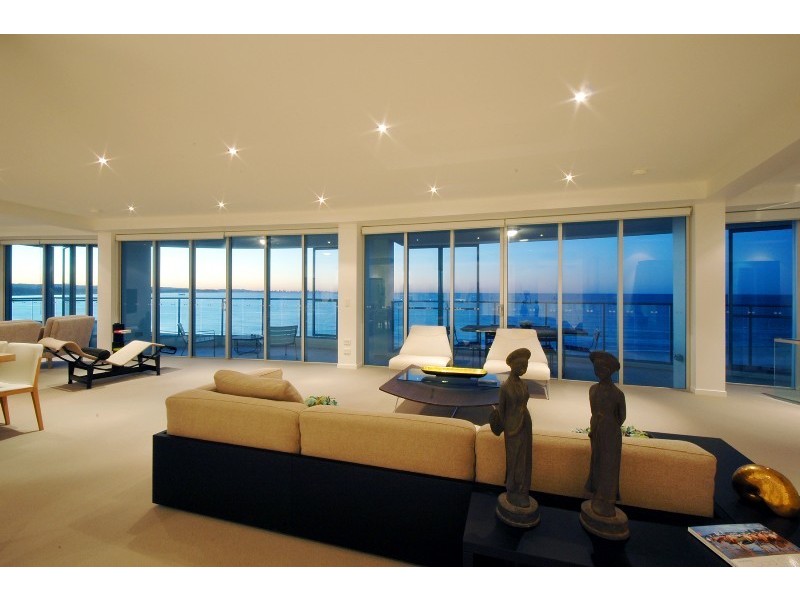 Coolangatta QLD 4225