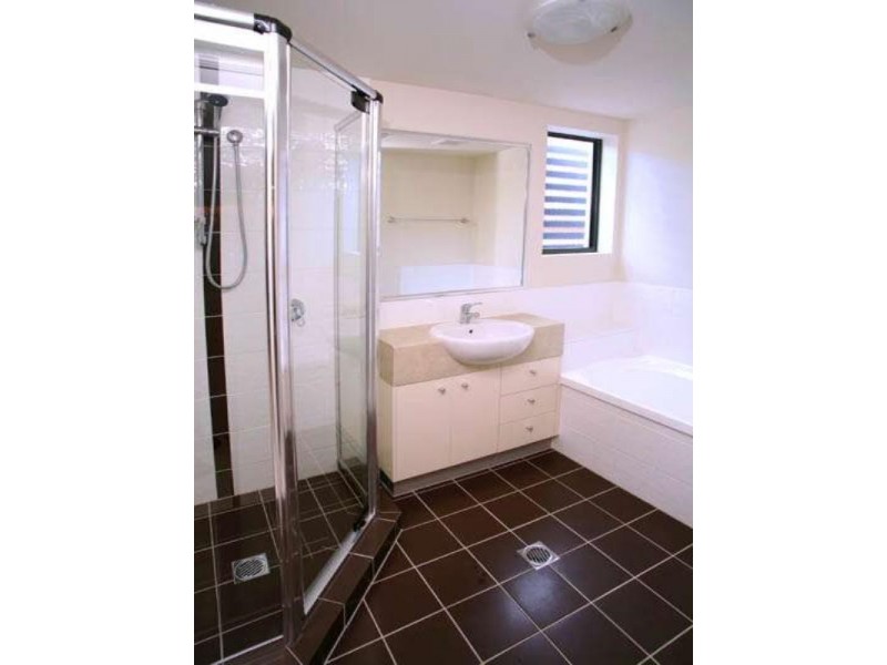 Coolangatta QLD 4225