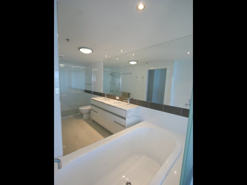 Coolangatta QLD 4225