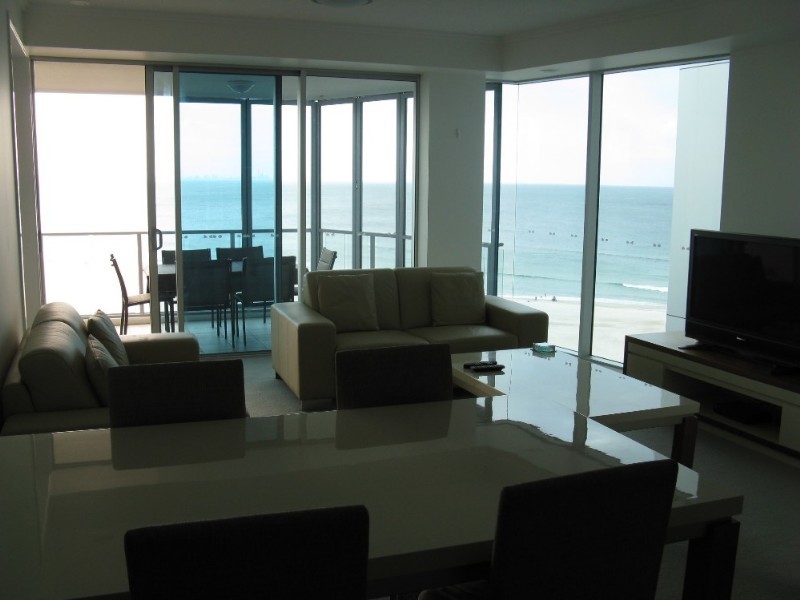 Coolangatta QLD 4225