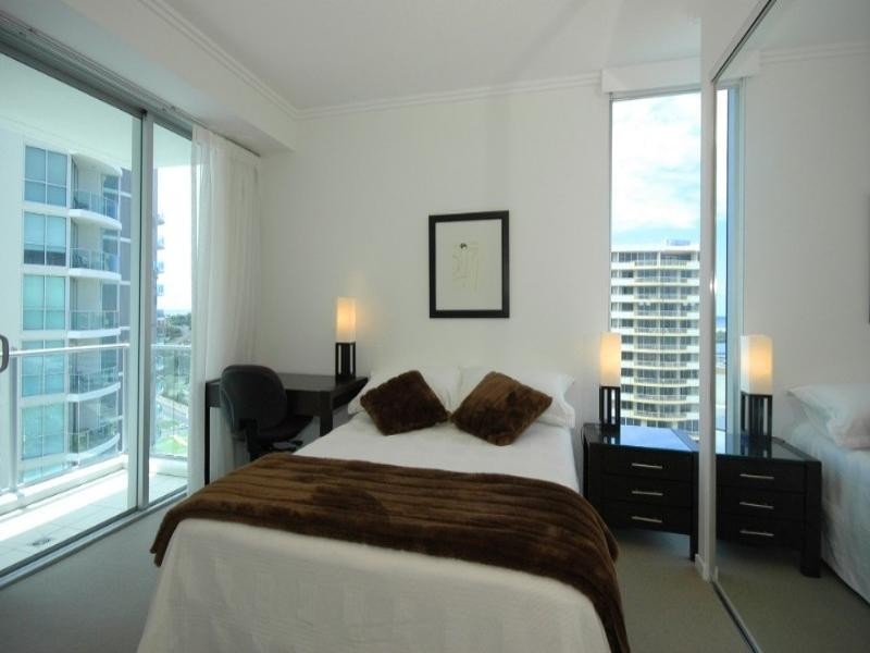 Coolangatta QLD 4225