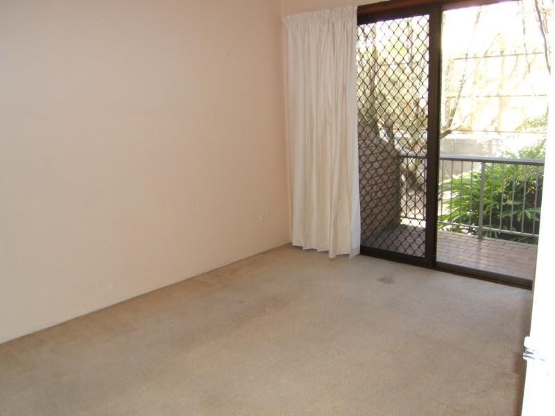 2/1 Tweed Street, Coolangatta QLD 4225