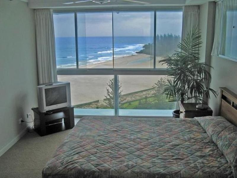 Coolangatta QLD 4225