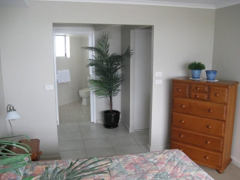 Coolangatta QLD 4225