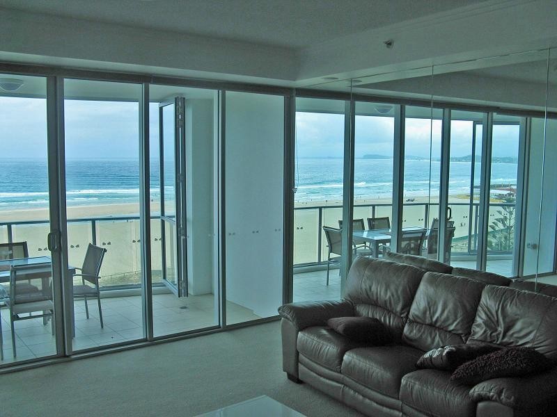 Coolangatta QLD 4225